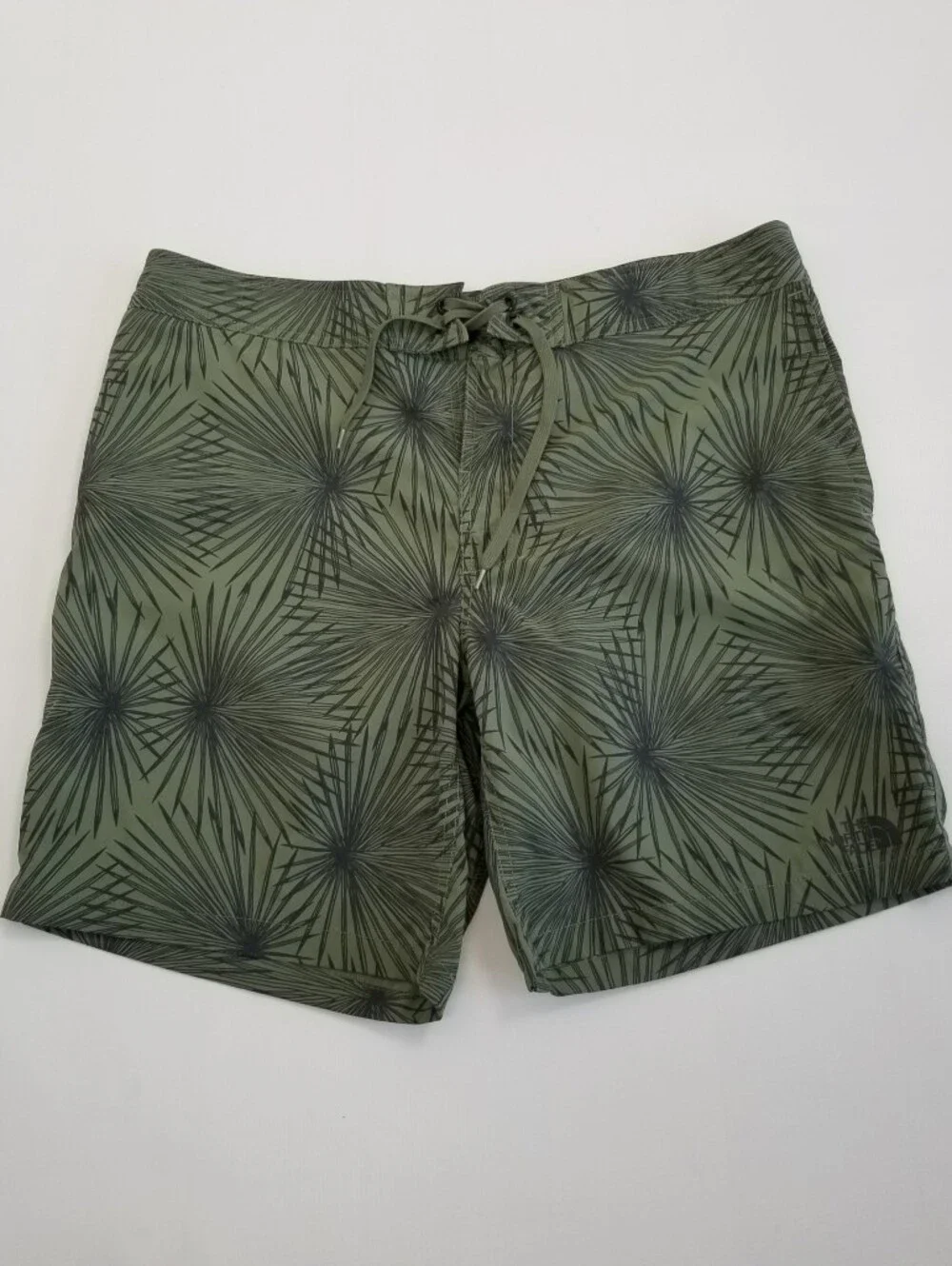 The North Face Board Shorts Size 36
